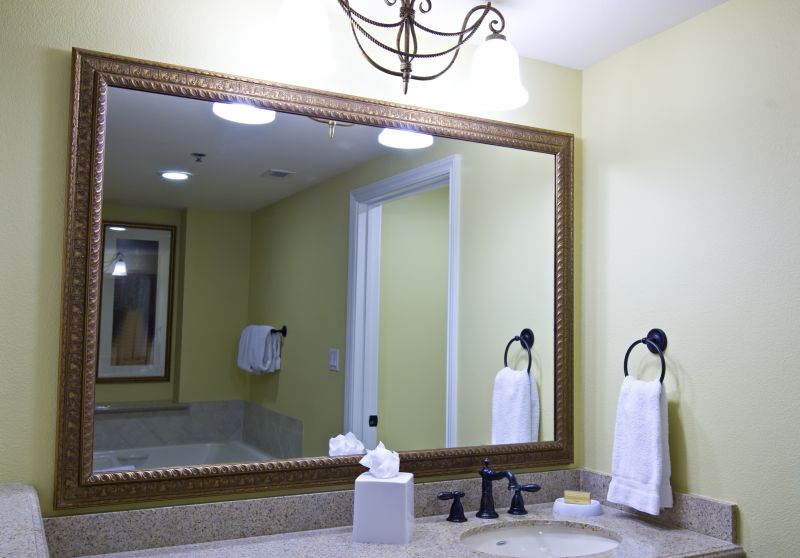 Mirror and Accessories
